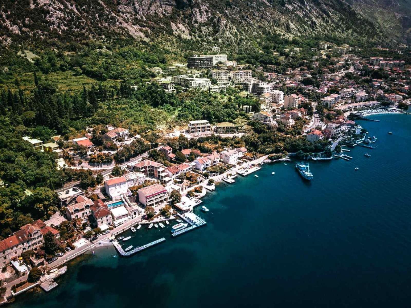 Montenegro Apartments - Private Beach โกตอร์ ภายนอก รูปภาพ